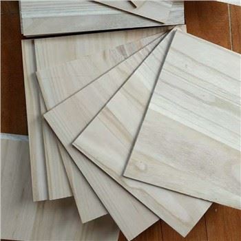 Återbrytbar bräde kampkonst