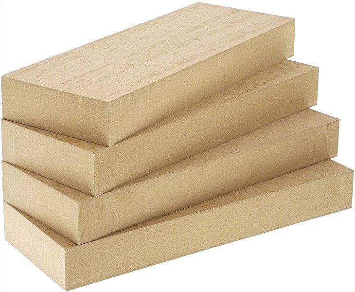 Oavslutat träblock för DIY-hantverk